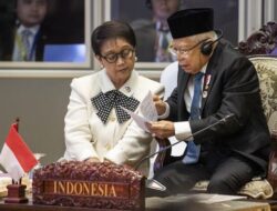 Ma’ruf Amin Gantikan Jokowi Hadiri KTT ASEAN di Laos