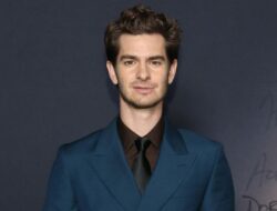Andrew Garfield dan Monica Barbaro Diberitakan Berpacaran