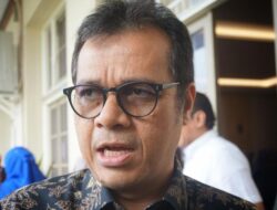 Komdigi Sambut Baik Usul Luhut Buat AI Tandingan DeepSeek