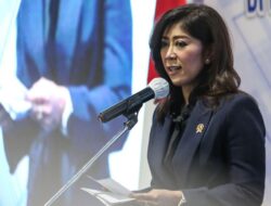 Pembatasan Media Sosial untuk Anak, Menkomdigi Belajar dari Australia