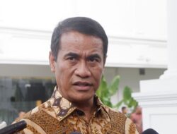 Sidak ke Pasar Cipinang, Mentan Amran Temukan Beras Dijual di Atas HET