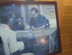Pantaskah Soeharto Diusulkan Jadi Pahlawan Nasional?