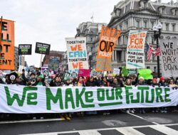 Ribuan Warga AS Aksi Ketidaksetujuan Besar Tolak Kebijakan Trump: Bukan Pemimpin Negara Kami