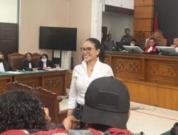 Nikita Mirzani Teriak Histeris Setelah Lembaga Peradilan, Ini Sebabnya