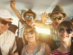 Harus Cukup, Ini Kebutuhan Kalsium dan Vitamin D Usia 50 Tahun ke Atas