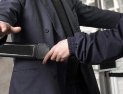 Penumpang Di waktu ini Tak Wajib Lepas Sepatu untuk Pemeriksaan Bandara di AS