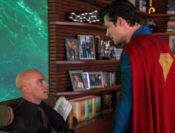 Nicholas Hoult Beber Alasan Lex Luthor Terobsesi Superman