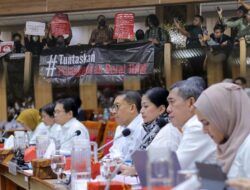 Gabungan Sipil Geruduk Fadli Zon di Dewan Perwakilan Rakyat, Penolakan Pemutihan Sejarah