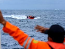 Operasi SAR KMP Tunu Dilanjutkan, Kemarin Tak Ada Korban Ditemukan