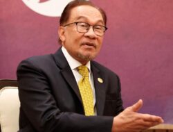 PM Malaysia Potongan Harga Harga Bahan Bakar Minyak Usai Didesak Mundur