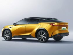 Kendaraan Pribadi Listrik Butuh Cairan Rem Khusus?