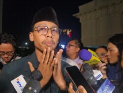 BEM dan Organisasi Mahasiswa Datangi Istana Negara Malam Ini