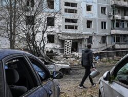 Drone Rusia Serang Ibu Kota Ukraina, 3 Orang Tewas