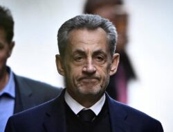 Mantan Kepala Negara Prancis Dapat Ancaman Pembunuhan di Penjara Paris