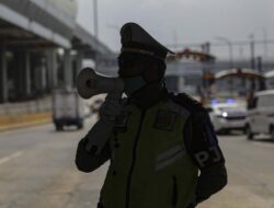 Polisi Akui Sopir Kendaraan Pribadi Mewah Terobos Gerbang Tol Jaksel Alami Depresi