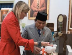 Update Kebakaran Hong Kong sampai Ratu Maxima Kasih Bobby Boneka