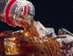 Apa yang Terjadi Pada Tubuh Manakala Minum Soda Setiap Hari?