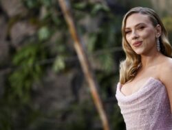 Scarlett Johansson Diincar Gabung The Batman Part II