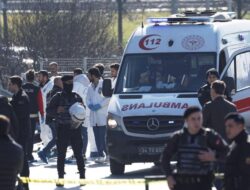 Baku Tembak Polisi Turki vs Teroris ISIS, 3 Aparat dan 6 Milisi Tewas