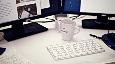 Daftar 10 Tempat Kerja Paling Membahagiakan di Dunia 2026