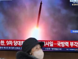 Korea Utara Luncurkan 2 Rudal Balistik ke Dekat Jepang