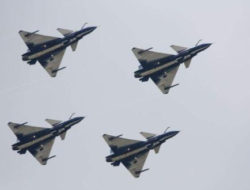 Uzbekistan Jadi Negara Kedua Pengguna Jet Tempur J-10CE Produksi China