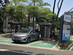 1 SPKLU untuk 47 Kendaraan Pribadi Listrik di Jakarta, Charge Anxiety Meningkat untuk Pengguna EV