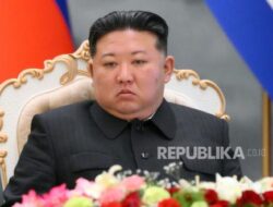 Disaksikan Kim Jong Un, Drone Korea Utara Serang Replika Tank AS